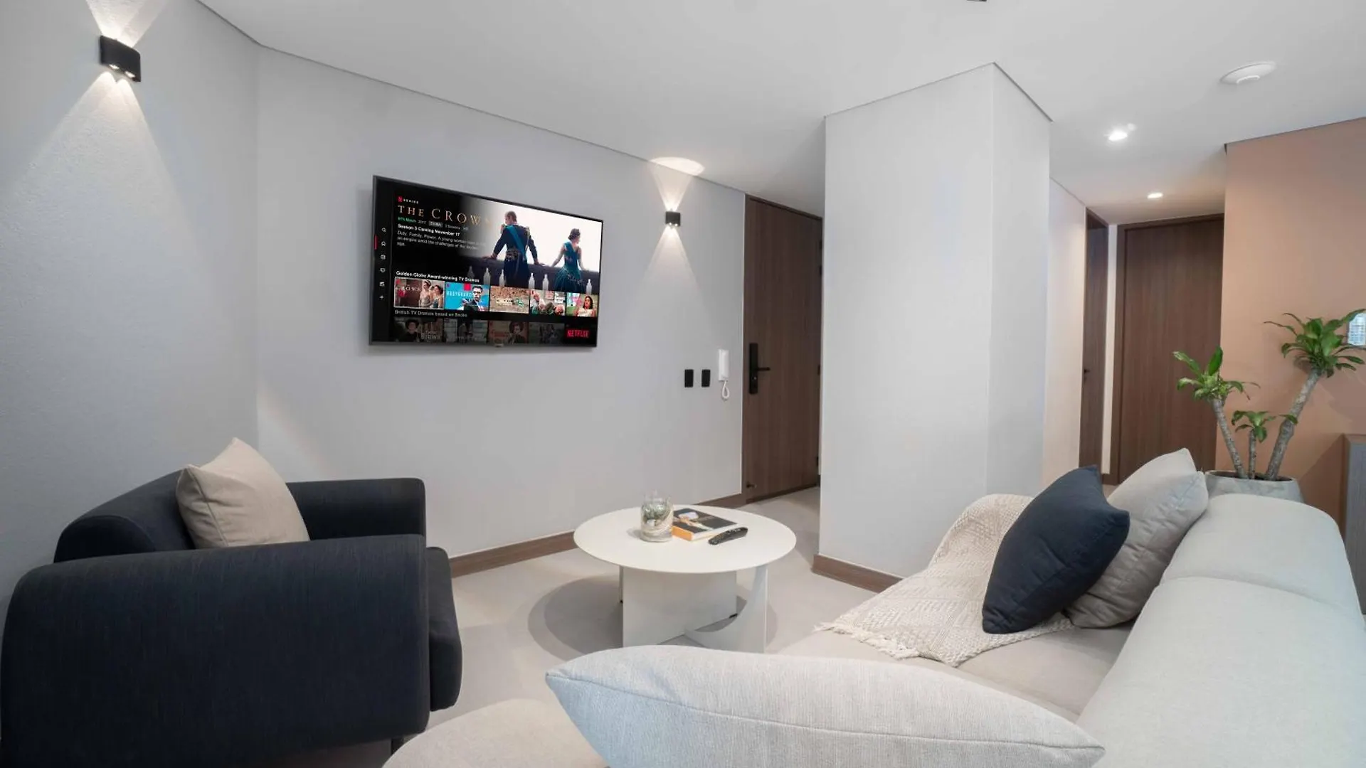 Hygge Luxury Apartments Cali